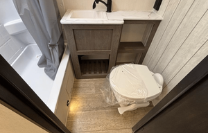 Brand New Ultimate Family Bunkhouse RV