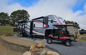 2023 Grand Design Momentum 399TH-R