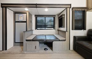 The Bohemian Dream(8 People / Local Delivery Only)