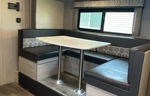 2022 Coachmen RV Catalina Summit Series 7 184BHS
