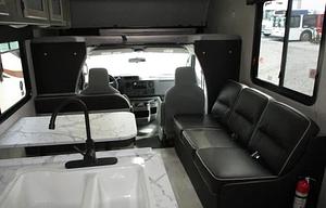 2022 29' Freelander 27QB