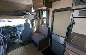 2018 Thor Motor Coach Majestic 23A.
