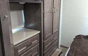 2020 Class C RV – Sleeps 8, Family-Friendly