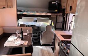 2025 Sunseeker LE- Easy to Drive & Family Friendly