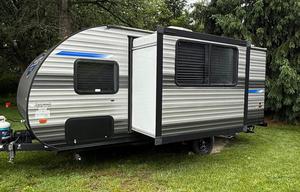 Adventure-Ready Family Camper, 2020 Salem FSX