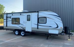 2016 Forest River RV Wildwood X-Lite 241QBXL