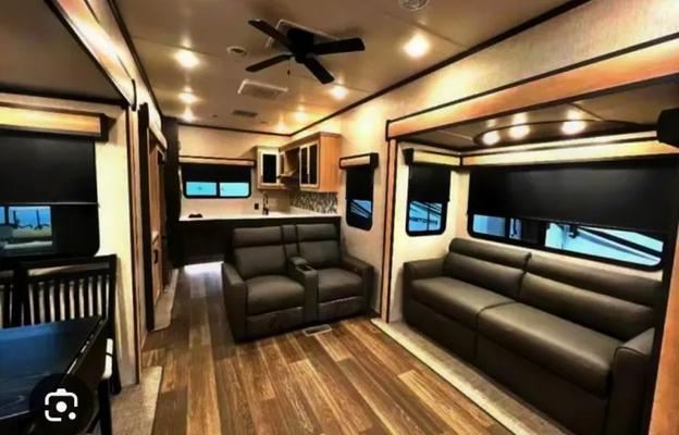 2022 Crossroads RV Cameo