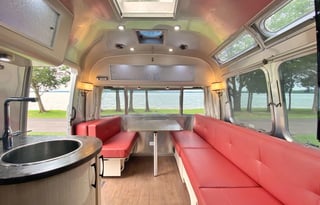 2019 Airstream International Serenity