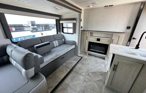 2023 Cruise Lite Bunkhouse Sleeps 10