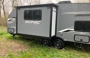 Squirrel’s Campers LLC