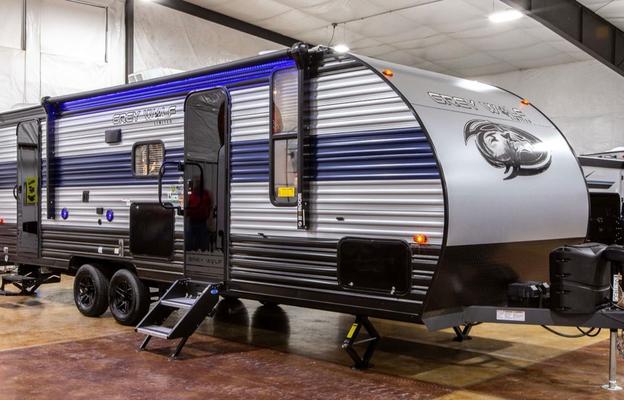 Modern Pet & Family Friendly Bunkhouse Grey Wolf