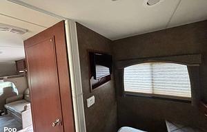 2014 Chateau 28A RV rental photo 22