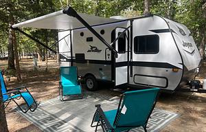 Sweet Bernadette bunkhouse camper