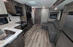 Starcraft Autumn Ridge | Comfy Modern Camper