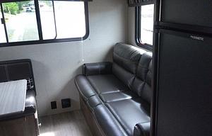 2018 Dutchmen RV Coleman Lantern Series 202RD