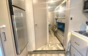 2023 Thor Motor Coach Quantum LF31 RV rental photo 18