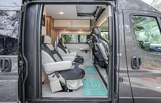 Tayler Swift 20D Van ROOF TENT Sleeps4  2024