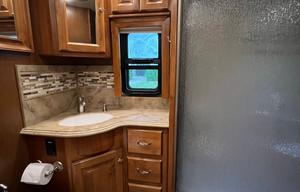 2014 Tiffin Phaeton 40QKH Bunkhouse