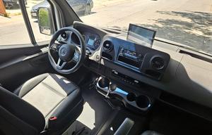 Beluga-2020 Mercedes Sprinter