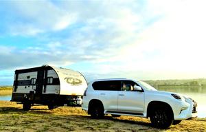 **Rent my 2022 RV Delivered to RV Parks+Sleeps 5**