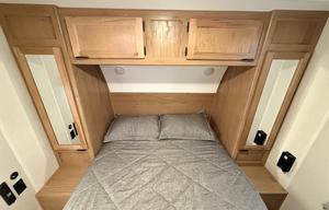 6 beds. Clean. Outdoor Living. Delivered & set-up