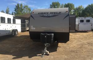 NICE SMALL TRAILER FOR COUPLE OR FAMILY OF 4 PEOPLE. GOOD FOR CAMPING OR ROMANTIC GATEWAY, BUSINESS TRIP.