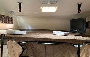 2010 Coachmen RV Freelander 32BH