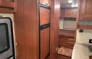 2013 Coachmen RV Freelander 26QB Ford 450