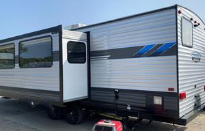 2020 Forest River RV Salem Cruise Lite 263BHXL RV rental photo 3