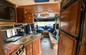 1989 Van American GMG Cobra Malibu Motor Home