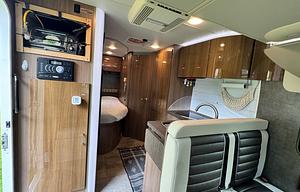 Itasca Viva 23L — European Chic on Wheels