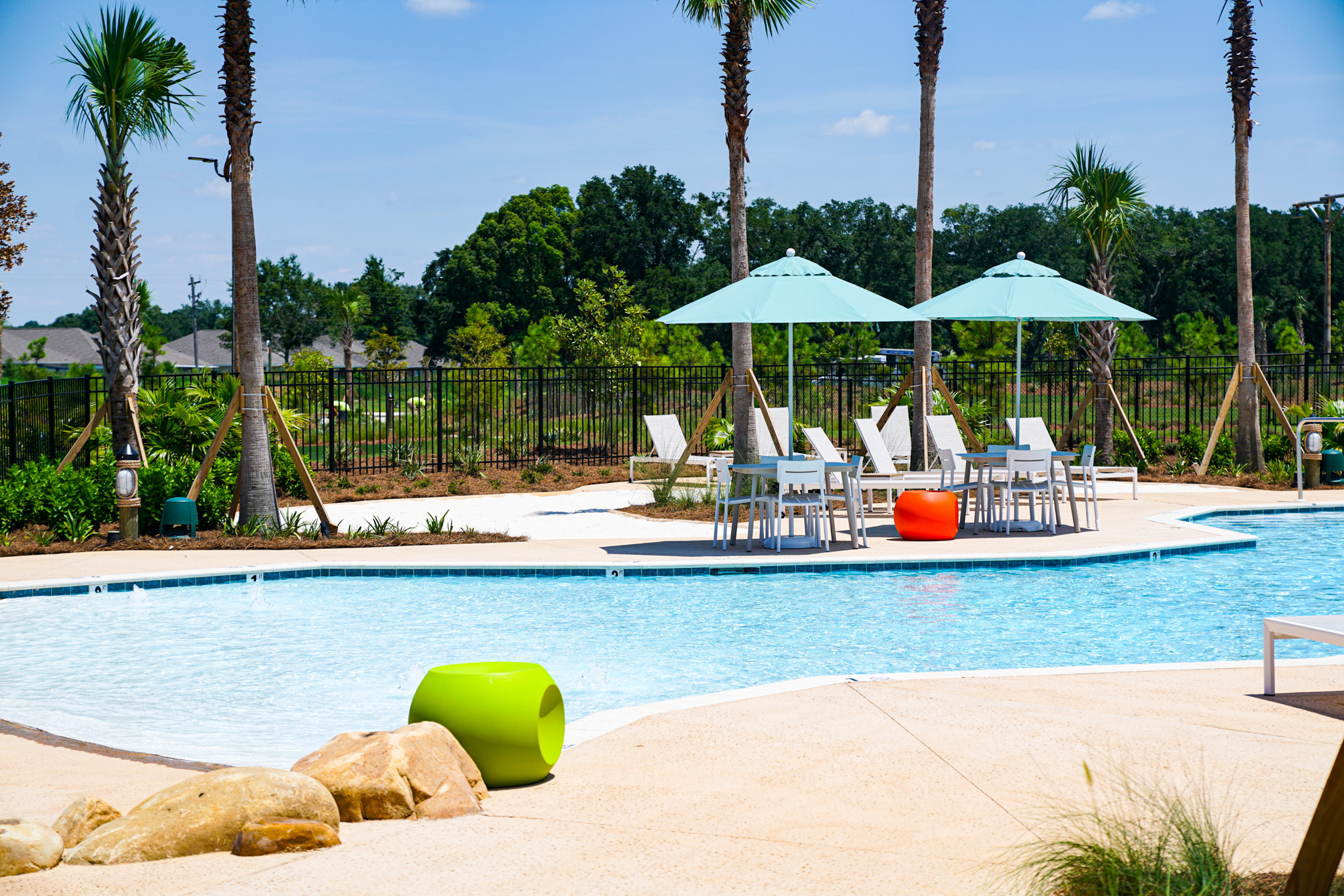Tropic Hideaway RV Resort