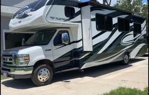 Fleetwood Jamboree CLASS C RV