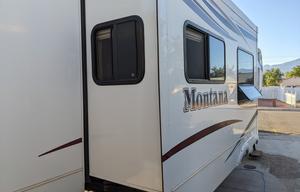2013 Keystone RV Montana Big Sky 3625 RE
