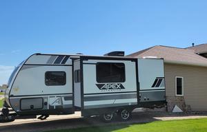 2022 S'mores for Four Coachmen TT
