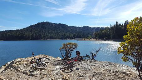 Scotts Flat 5 miles from White Cloud