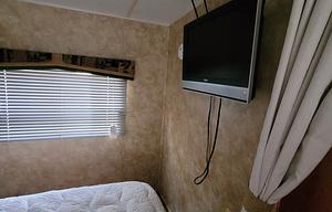 2009 Coachman Adrenaline Surge