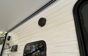 Family/Pet friendly! Sleeps 8! Generator included!