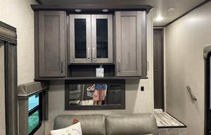 2022 Reflection 28BH RV rental photo 10
