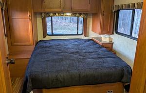 2014 Chevy RV of Altoona- Super Clean!