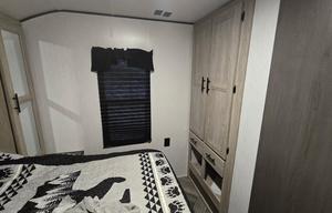 2022 Prowler 315BH RV rental photo 14
