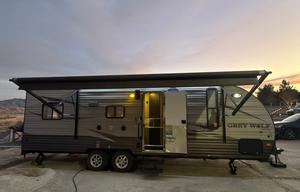 Wolfie 22RR: Toy Hauler **Delivery only**