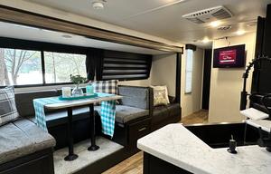 Large RV w Bunk House & Outdoor Kitchen & Grill