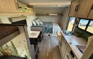 2025 heartland - COZY - even SUV tow