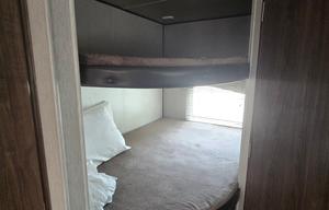 2019 Heartland Prowler 286P BHS RV rental photo 10