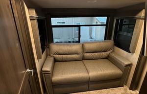 Brand New Glamping 5th Wheel- No Towing Necessary