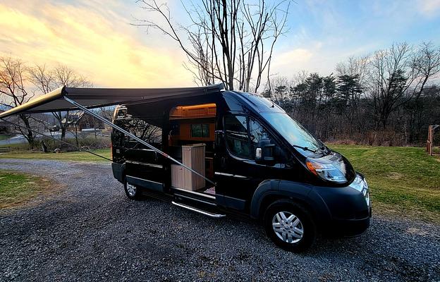 2019 Sunlight Van 2