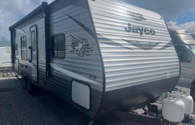 2021 Jayco Jay Flight SLX 8 264BH RV rental photo 1