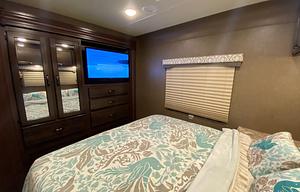 2019 Thor Freedom Elite Bertha the Big House on wheels