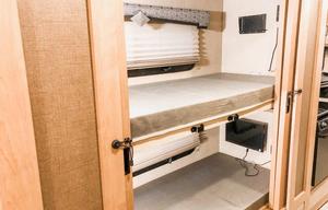 2019 Thor Motor Coach Hurricane 34J